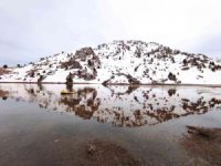 Dağların zirvesindeki "Karagöl"