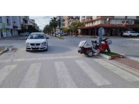Otomobil, engelli motosikletine çarptı: 1 yaralı