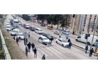 Isparta’da zincirleme kaza: 2 yaralı