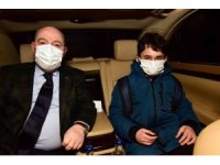 Şehit oğlu valilik makam aracıyla okula gitti