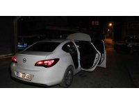 Babasının aracını çaldı, polislerin ‘dur’ ihtarına uymayıp kaçarken yakalandı