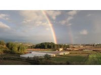 Yağmur sonrası gökkuşağı şöleni