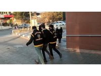 23 yıl hapis cezası ile aranan hükümlü kovalamacayla yakalandı