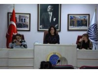 Geçioğlu’nun meclis başkanlığı 10 dakika sürdü