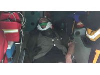 Cenazede dua okunurken kafasına beton parçası düştü