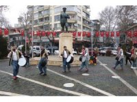 Cumhurbaşkanı Erdoğan’a davul zurnalı destek