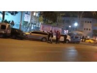 Şoföre kızan patenli gençler, halk otobüsünün camını patlattı