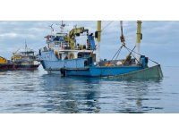 İskenderun Körfezi’nde denize düşen dinamit yüklü konteyner çıkarıldı