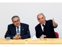 Vali Su, Mersin Cem Evi yönetimi ziyaret etti