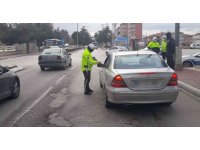 Trafik denetimlerinde 2 bin 760 aracın 348 sürücüsüne ceza kesildi
