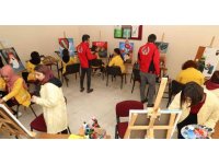 Teröre karşı renklerle birleştiler