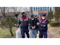 20 yaşındaki gencin katil zanlısı ile yeğenine yardım eden amca tutuklandı