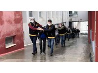 Adana’da 9 hırsız şüphelisi adliyeye sevk edildi