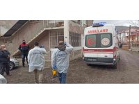 Yalnız yaşadığı evinde ölü bulundu