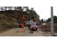 Manavgat’ta aşırı yağış heyelana sebep oldu, karayolu çöktü