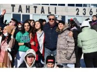 Başkan Topaloğlu, öğrencilerle beraber Tahtalı Dağı’na çıktı