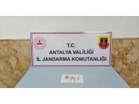 Şüphe üzerine durdurulan şahsın üzerinde 8 gram eroin çıktı