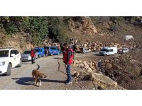 Komşularının kayıp ihbarı verdiği yaşlı adam, dere yatağında ölü bulundu