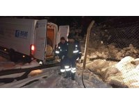 Alanya’nın yüksek kesimlerini kar esir aldı, 11 araç 40 vatandaş mahsur kaldı