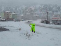 Sertavul Geçidi’nde zincirsiz araç geçişine izin verilmiyor