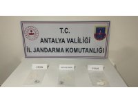 Antalya’da jandarmadan uyuşturucuya geçit yok