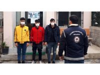 Sahte pasaportla yakalanan yabancı uyruklu 3 kişi sınır dışı edilecek