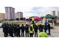 Çevik kuvvet polislerine simülasyon aracında trafik eğitimi