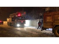 Iğdır’da madde bağımlısı genç evi ateşe verdi