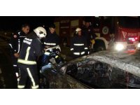 Seyir halindeki otomobil cayır cayır yandı