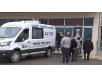 Arkadaşının oynadığı tüfeğin ateş alması sonucu hayatını kaybeden gencin cenazesi ailesine teslim edildi