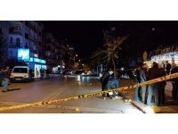 Barışmak için geldi, kafe çıkışında silahla vuruldu