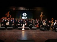 Altın Nota yarışması ile şeref duyuyorum