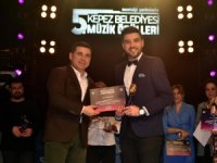 Müzik Ödülleri'ni Özüm kazandı