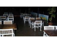 Manavgat Şelalesi’ndeki tesisler su altında kaldı