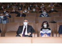 Vali Elban çocuklar ile "Kesişme: İyi ki Varsın Eren" filmini izledi