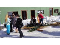 Saklıkent kayak merkezinde sundurma çöktü: 2 yaralı