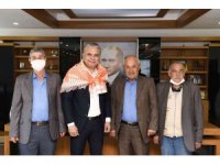 Başkan Uysal, Covid-19 karantinasının ardından görevine döndü