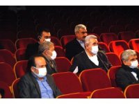 Adana Büyükşehir Meclisinde yine işçi çıkışları gündem oldu