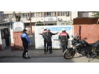 Polisten okul önlerinde sıkı önlem