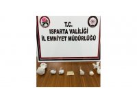 Isparta’da uyuşturucu operasyonu: 3 kişi tutuklandı