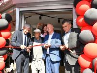 BAŞKAN ŞAHİN ECZANE AÇILIŞINA KATILDI