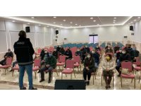 Mersin’de "En iyi narkotik polisi anne" eğitimi verildi