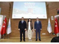 Cumhurbaşkanı Başdanışmanı Türkmenoğlu, ALKÜ’de öğrencilerle buluştu