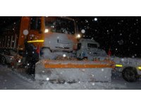 Antalya-Konya karayolu yoğun kar ve tipi nedeniyle tırların geçişine kapatıldı