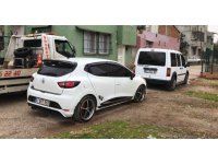 Evinin önünde silahla saldırıya uğrayan genç öldü