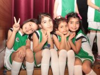 Genç yeteneklere formaları verildi