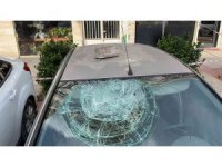 İskenderun’da fırtına hasara yol açtı