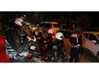 Adana’da “Huzur ve Güven” uygulaması: 43 kişi yakalandı, çok sayıda ruhsatsız silah ele geçirildi