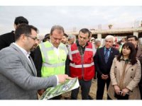 Seçer, toplu taşıma yerleşkesinde incelemelerde bulundu