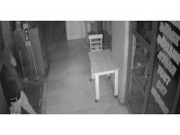 3 dakikada 20 bin liralık hırsızlık